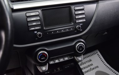 Kia Rio Luxe 1.6 АКПП, 2018 превью 15