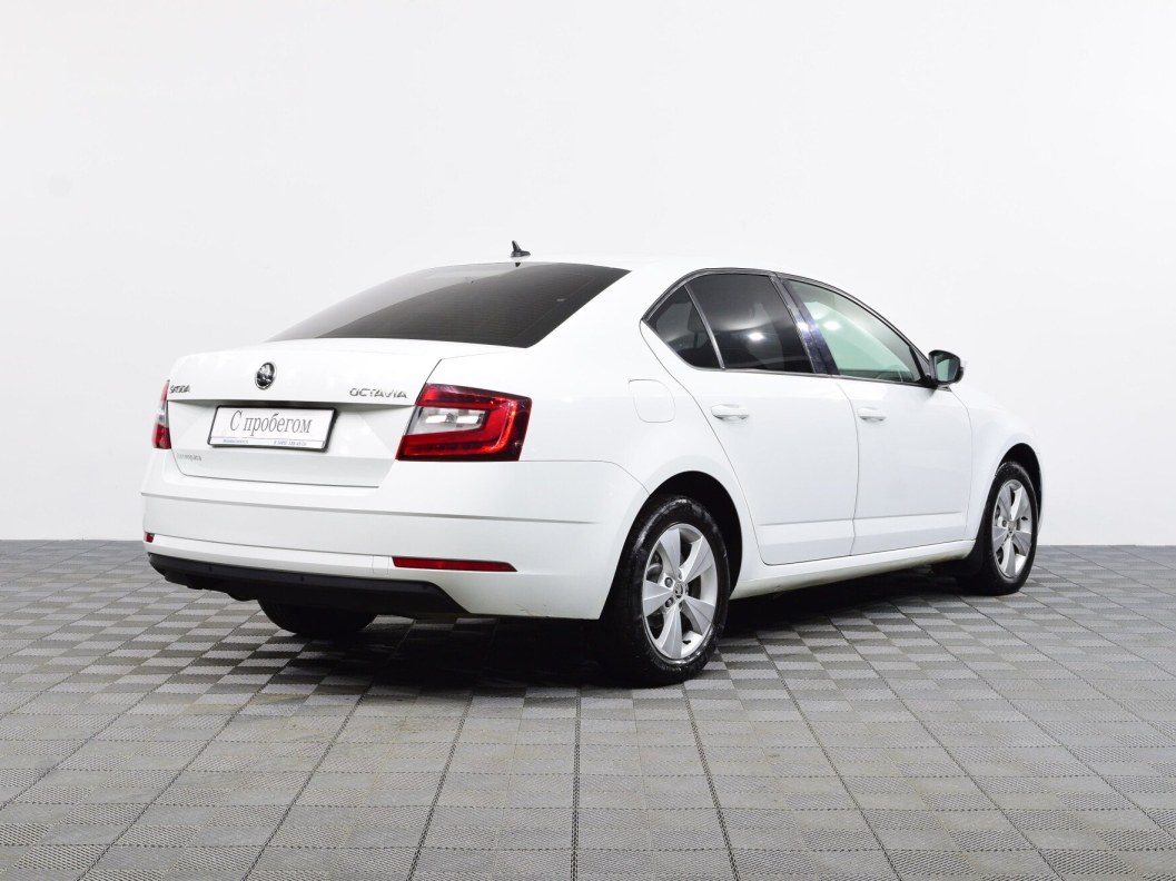 Skoda Octavia Style 1.4 DSG, 2017 фото 6