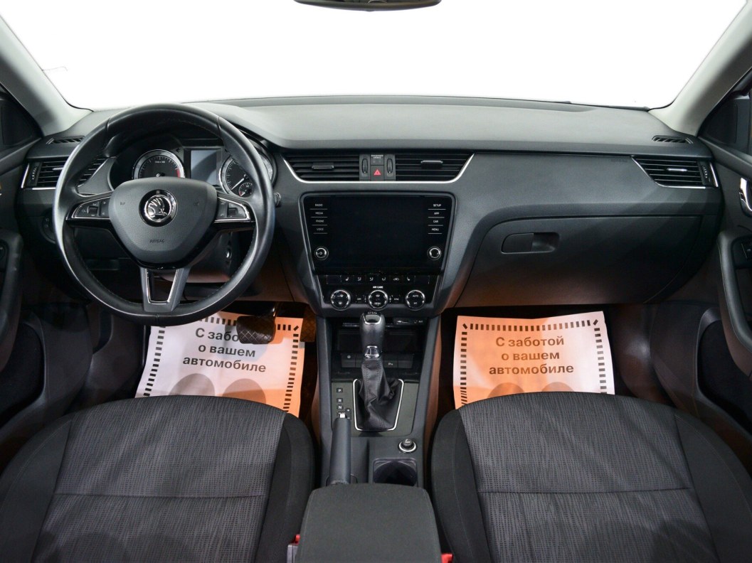 Skoda Octavia Style 1.4 DSG, 2017 фото 10