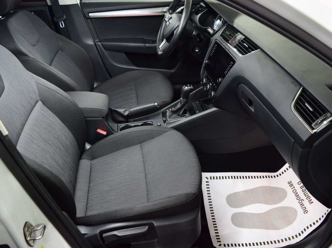 Skoda Octavia Style 1.4 DSG, 2017 фото 11