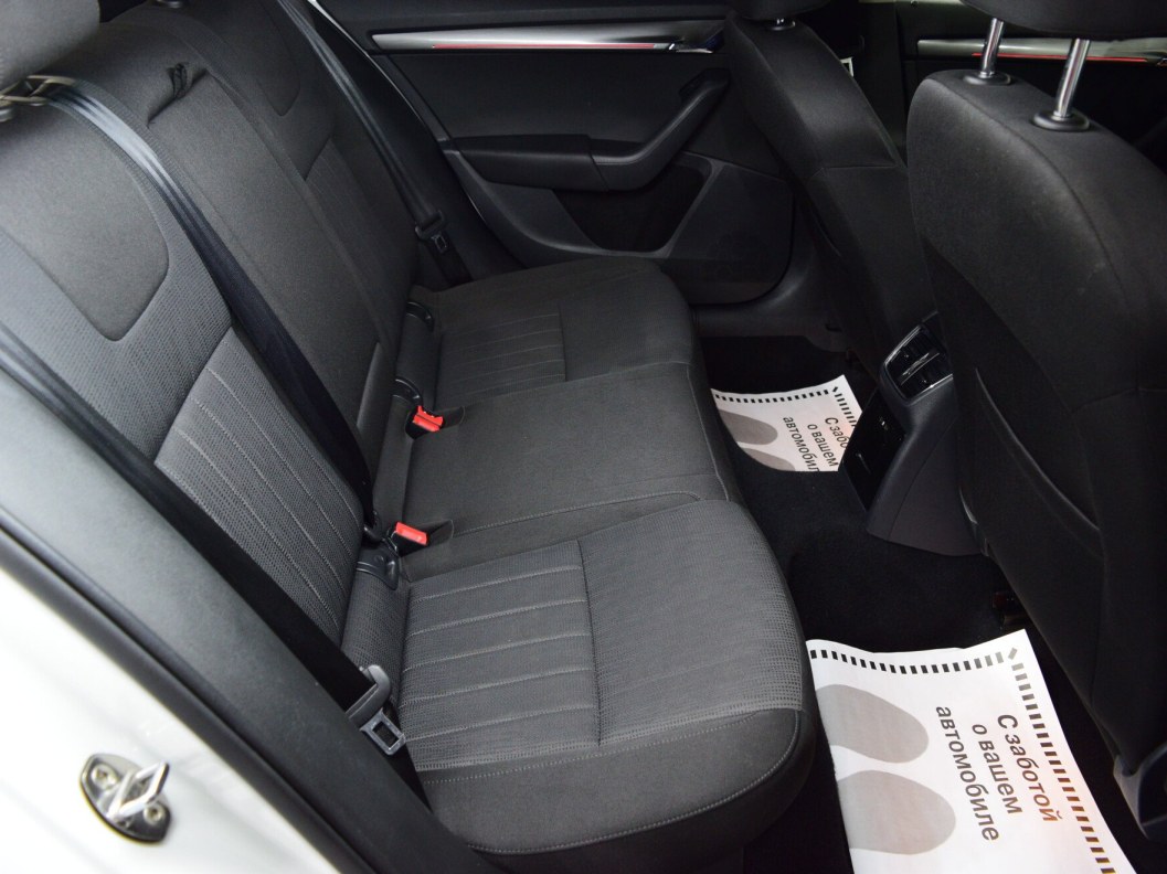 Skoda Octavia Style 1.4 DSG, 2017 фото 12