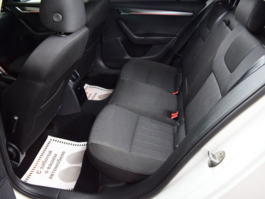 Skoda Octavia Style 1.4 DSG, 2017 фото 13