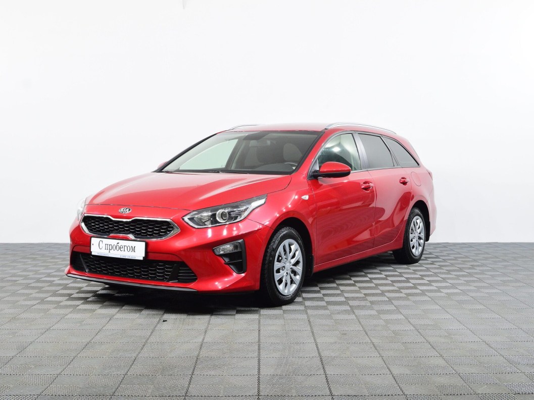 Kia Ceed Luxe 1.6 АКПП, 2021 фото 3