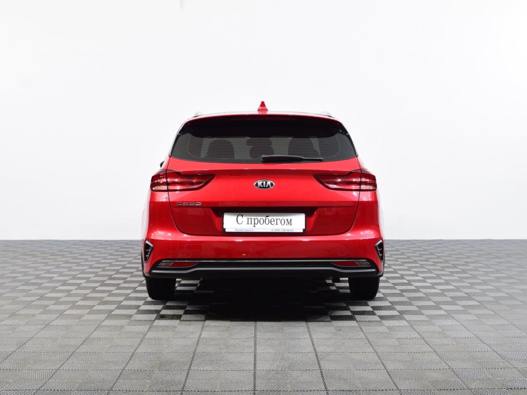 Kia Ceed Luxe 1.6 АКПП, 2021 фото 6