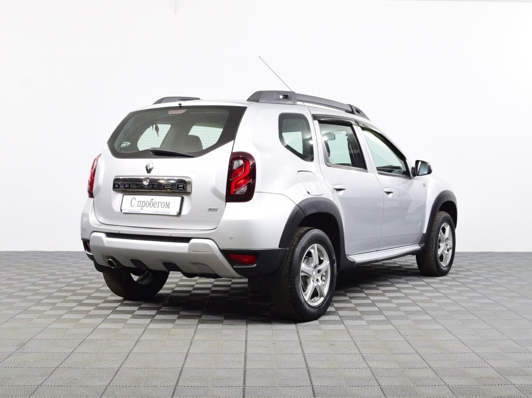 Renault Duster Life 2.0 АКПП, 2016 фото 7