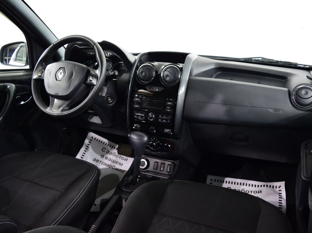 Renault Duster Life 2.0 АКПП, 2016 фото 17