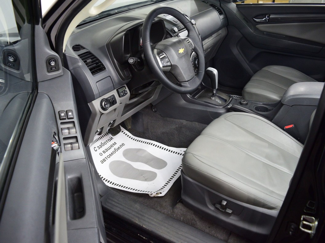 Chevrolet TrailBlazer LT 2.8 АКПП, 2013 фото 9