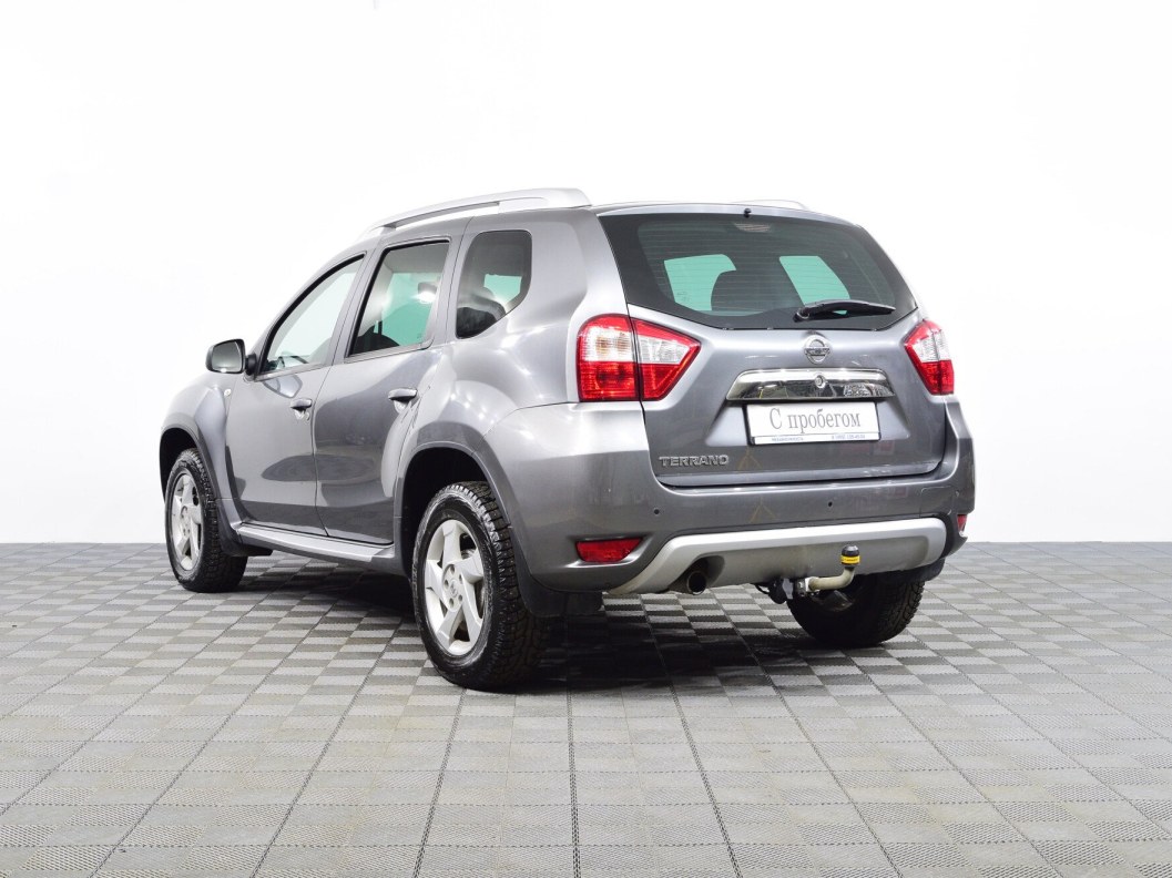 Nissan Terrano 2.0 АКПП, 2015 фото 5