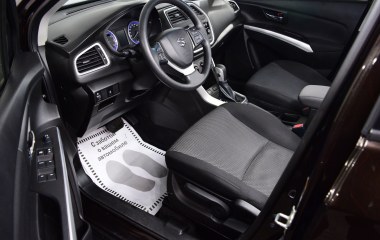 Suzuki SX4 GL 1.6 CVT, 2014 превью 9