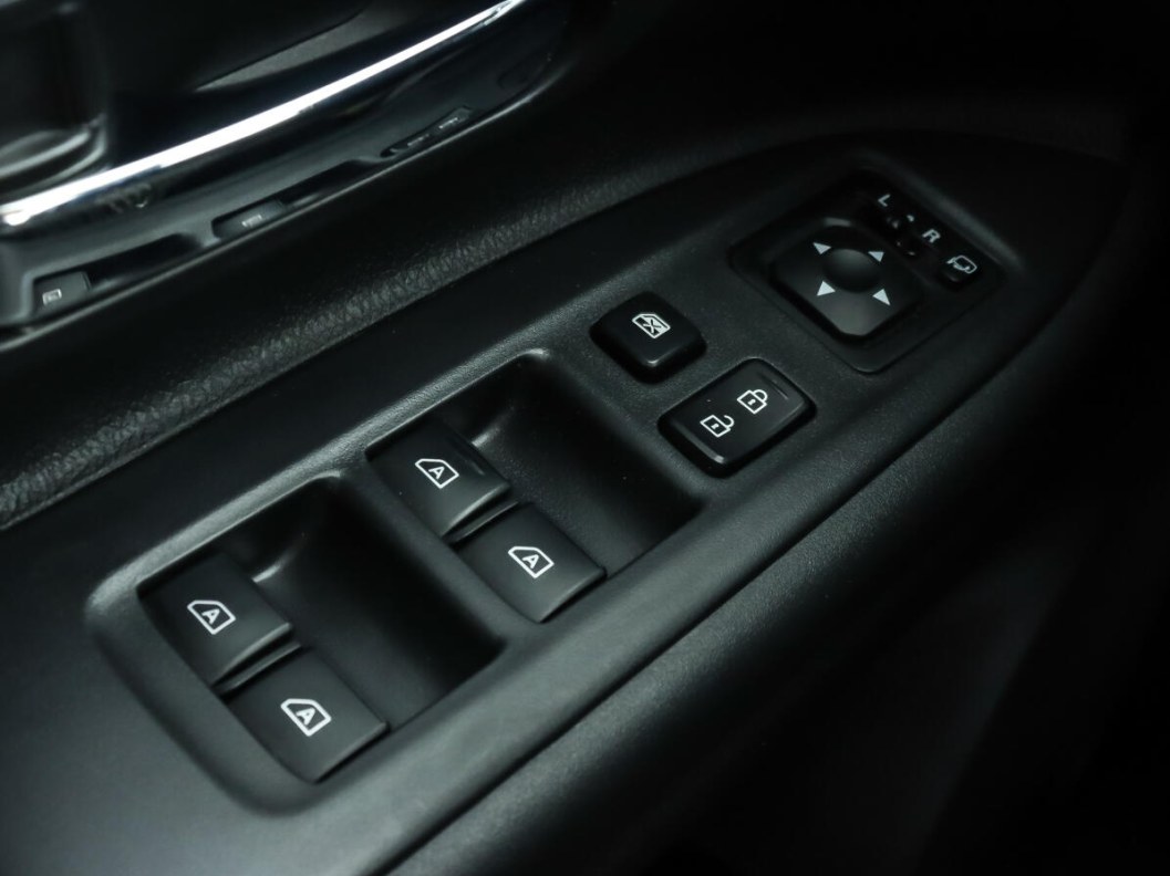Mitsubishi Outlander Ultimate 2.4 CVT, 2019 фото 11