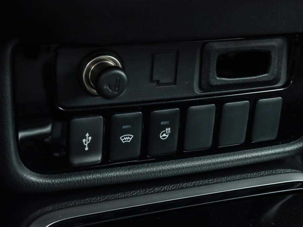 Mitsubishi Outlander Ultimate 2.4 CVT, 2019 фото 18