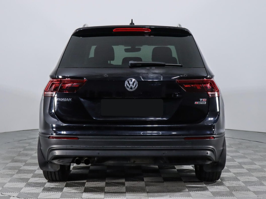 Volkswagen Tiguan Comfortline 2.0 DSG, 2017 фото 6
