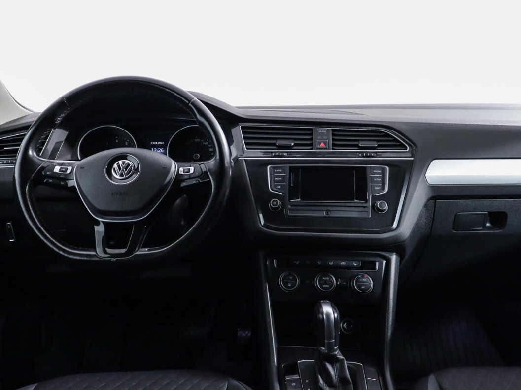Volkswagen Tiguan Comfortline 2.0 DSG, 2017 фото 10