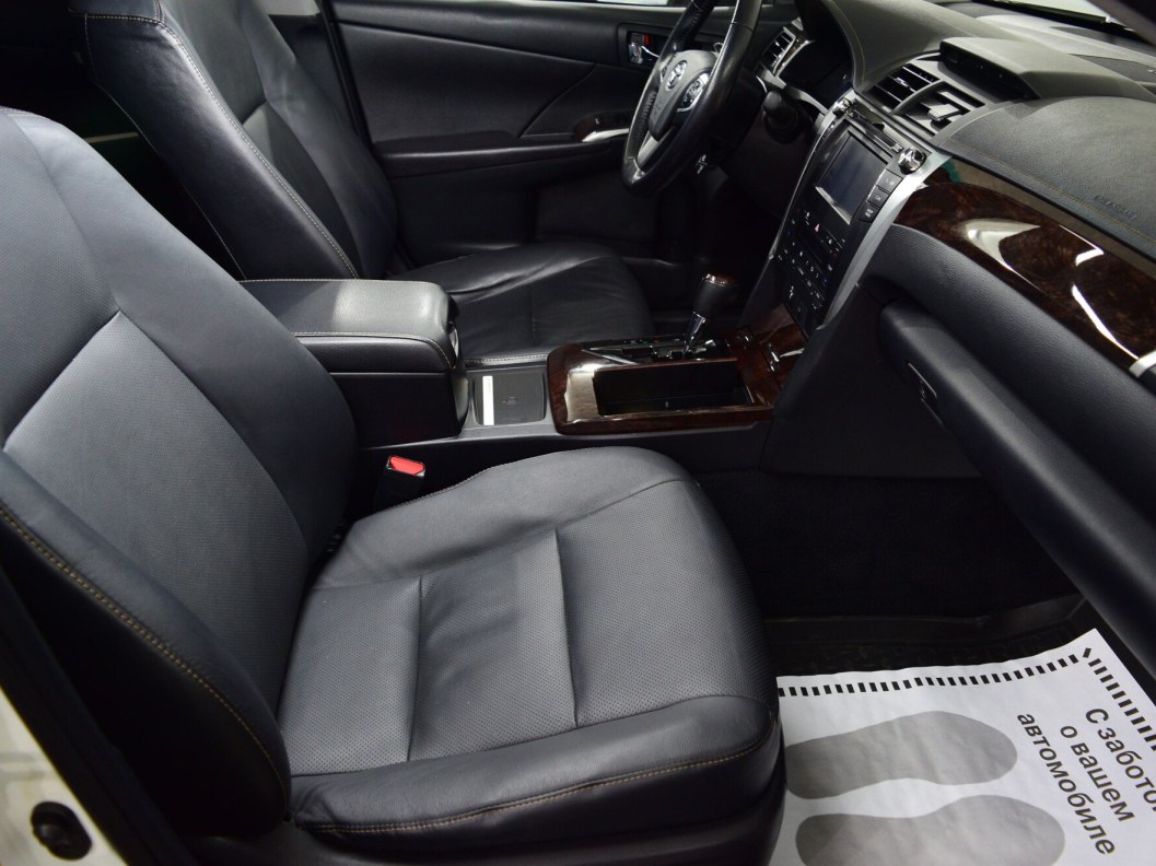 Toyota Camry Престиж 2.5 АКПП, 2015 фото 11