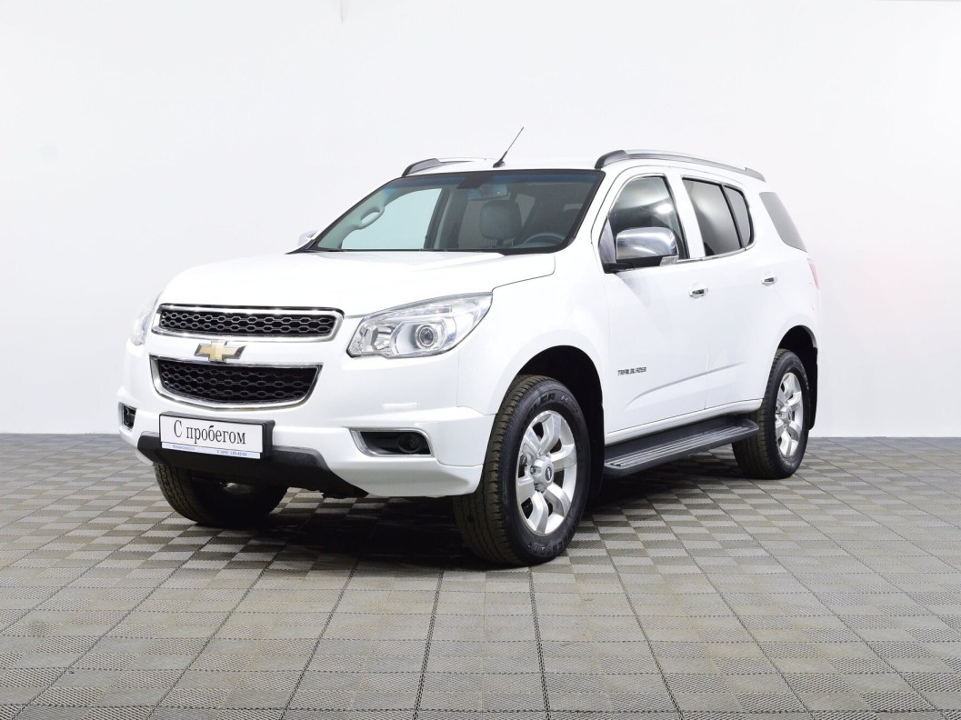 Chevrolet TrailBlazer LTZ 2.8 АКПП, 2012 фото 3