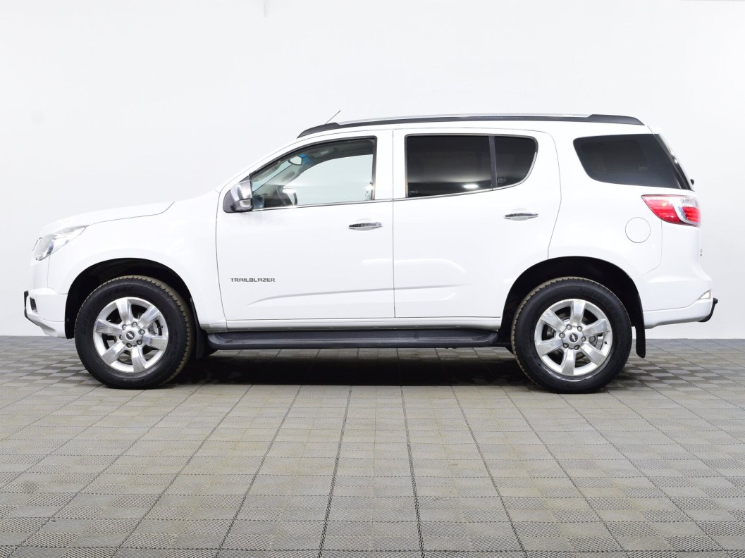 Chevrolet TrailBlazer LTZ 2.8 АКПП, 2012 фото 4