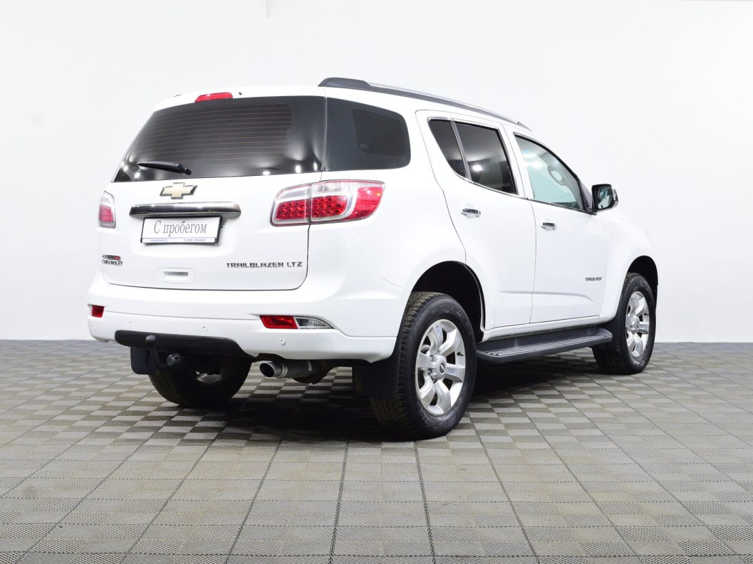Chevrolet TrailBlazer LTZ 2.8 АКПП, 2012 фото 7