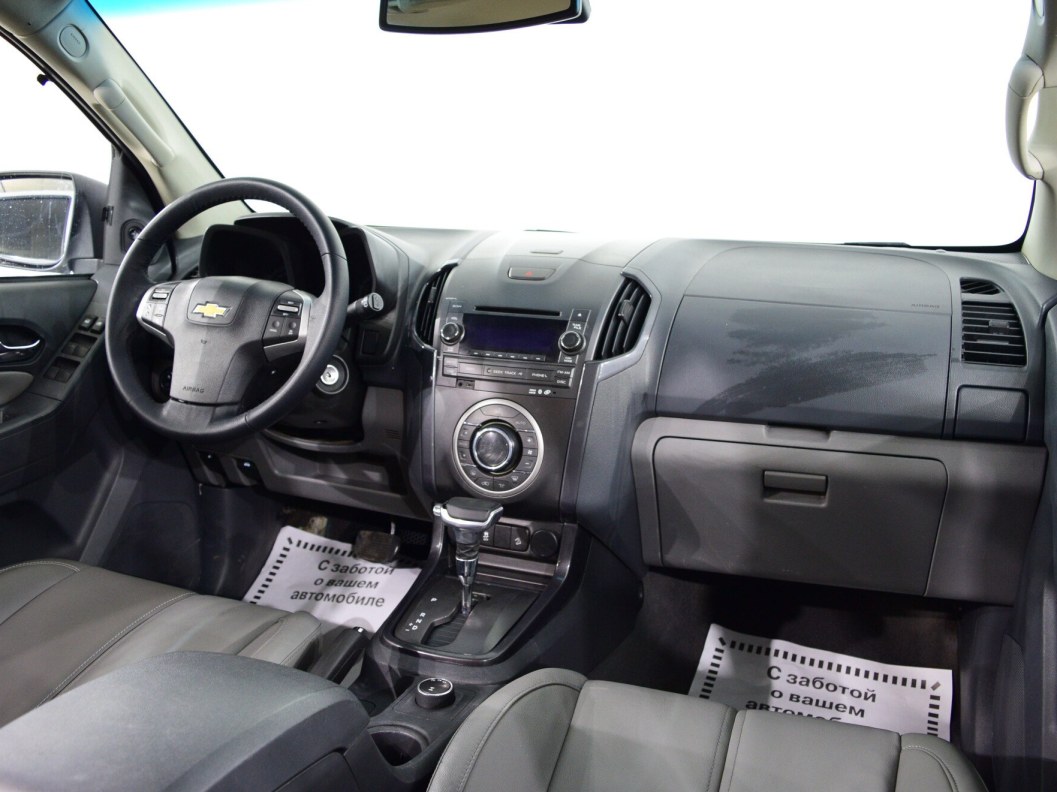 Chevrolet TrailBlazer LTZ 2.8 АКПП, 2012 фото 17
