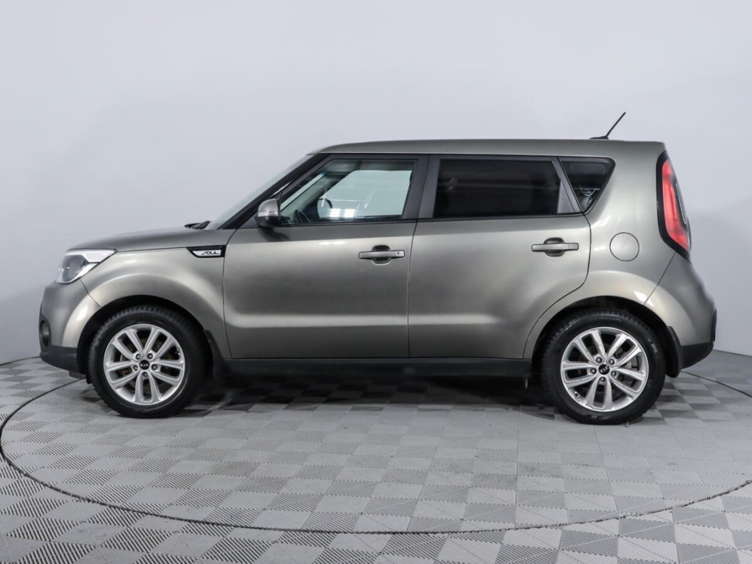 Kia Soul Luxe 2.0 АКПП, 2019 фото 4