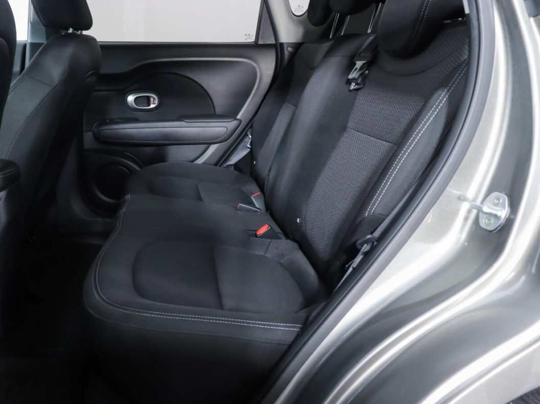 Kia Soul Luxe 2.0 АКПП, 2019 фото 12