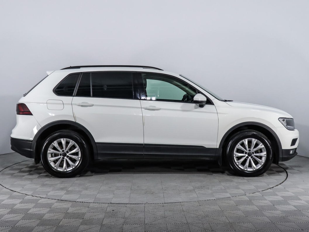 Volkswagen Tiguan Comfortline 1.4 DSG, 2018 фото 8
