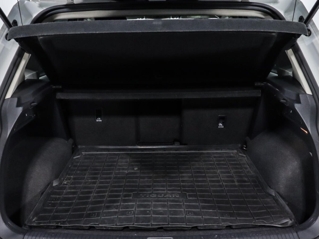 Volkswagen Tiguan Comfortline 1.4 DSG, 2018 фото 16