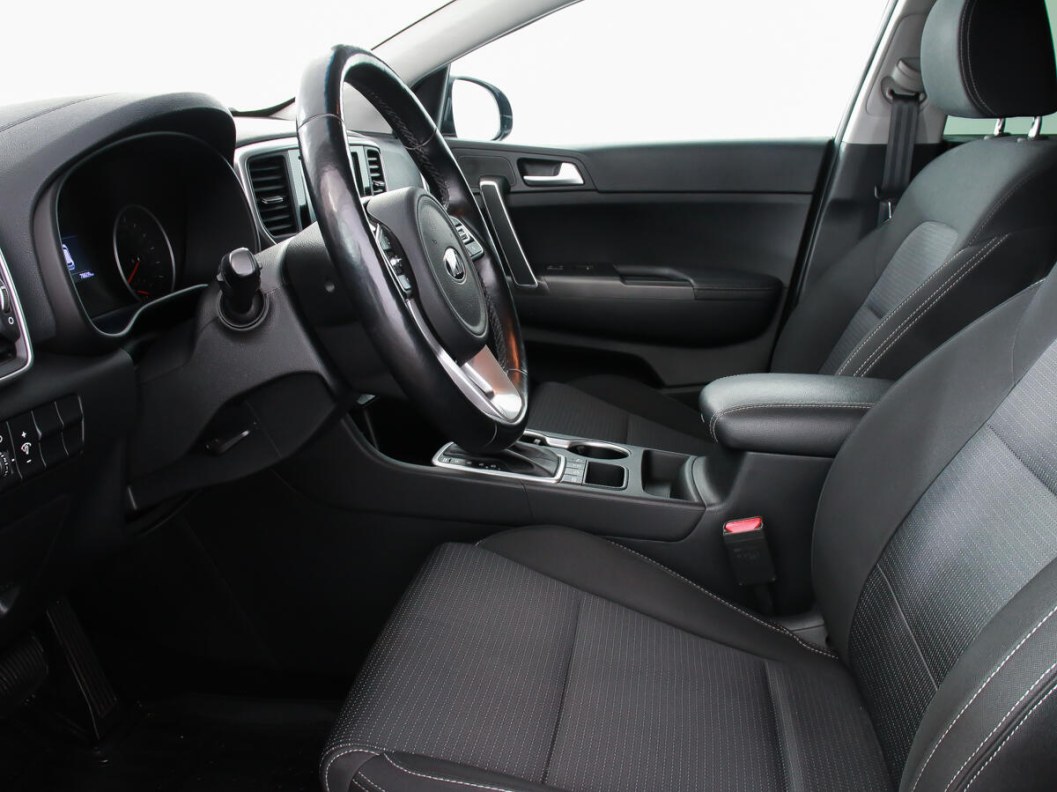 Kia Sportage 2.0 АКПП, 2019 фото 7