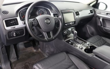 Volkswagen Touareg R-Line 3.0 , 2017 превью 8