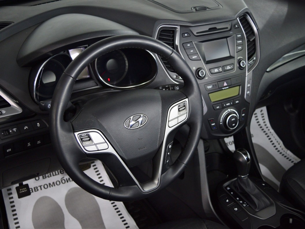 Hyundai Santa Fe Active 2.2 АКПП, 2014 фото 17