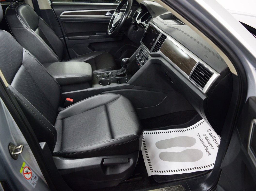 Volkswagen Teramont Status 2.0 АКПП, 2018 фото 11