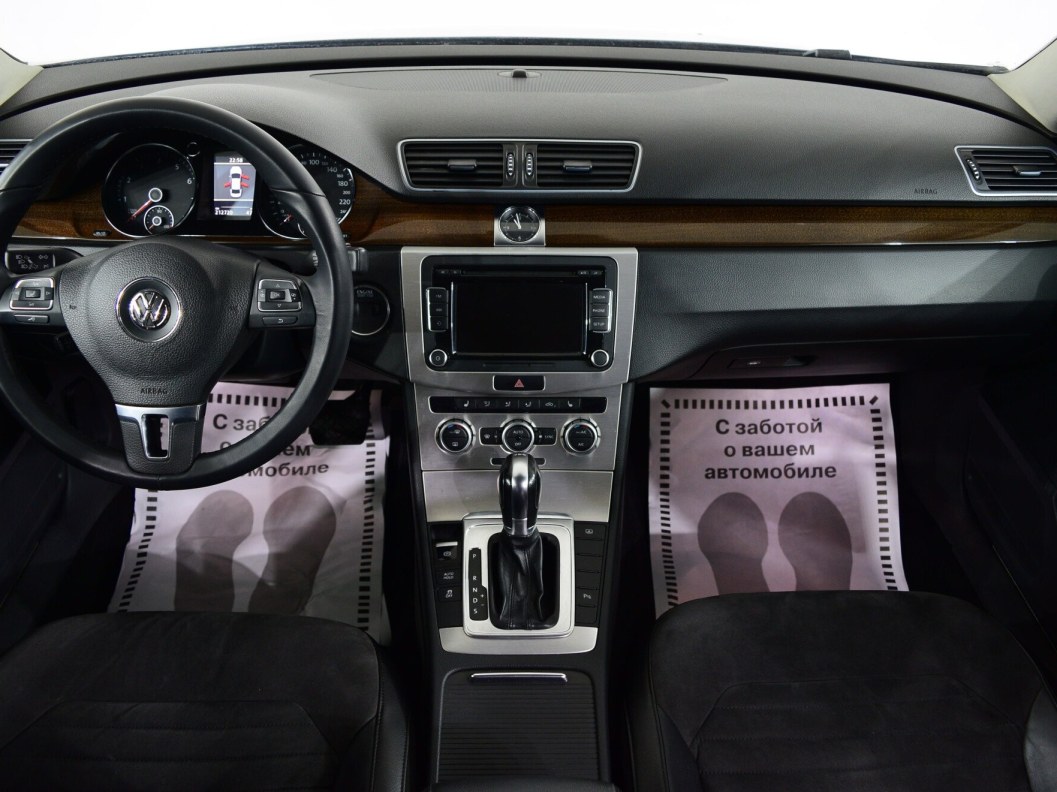Volkswagen Passat Comfortline 1.8 DSG, 2012 фото 10