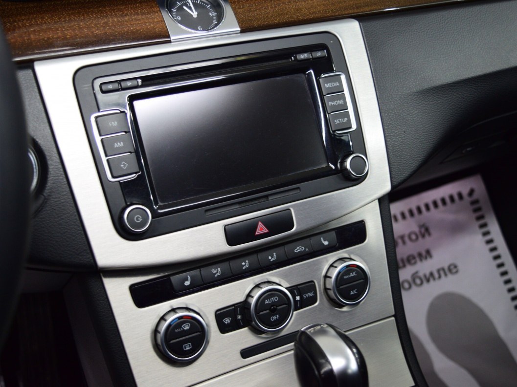 Volkswagen Passat Comfortline 1.8 DSG, 2012 фото 18