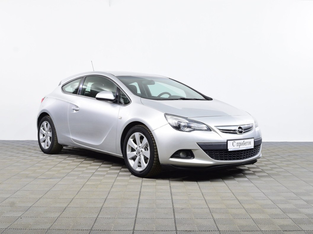 Opel Astra Enjoy 1.4 АКПП, 2013 фото 1