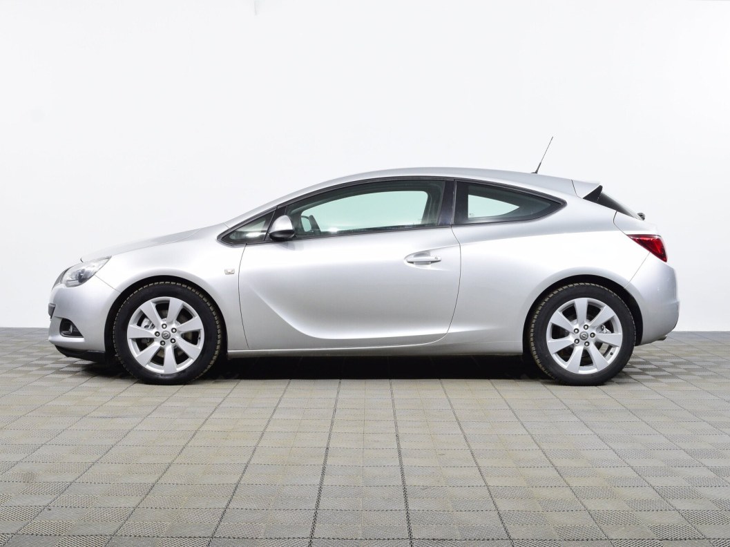 Opel Astra Enjoy 1.4 АКПП, 2013 фото 4