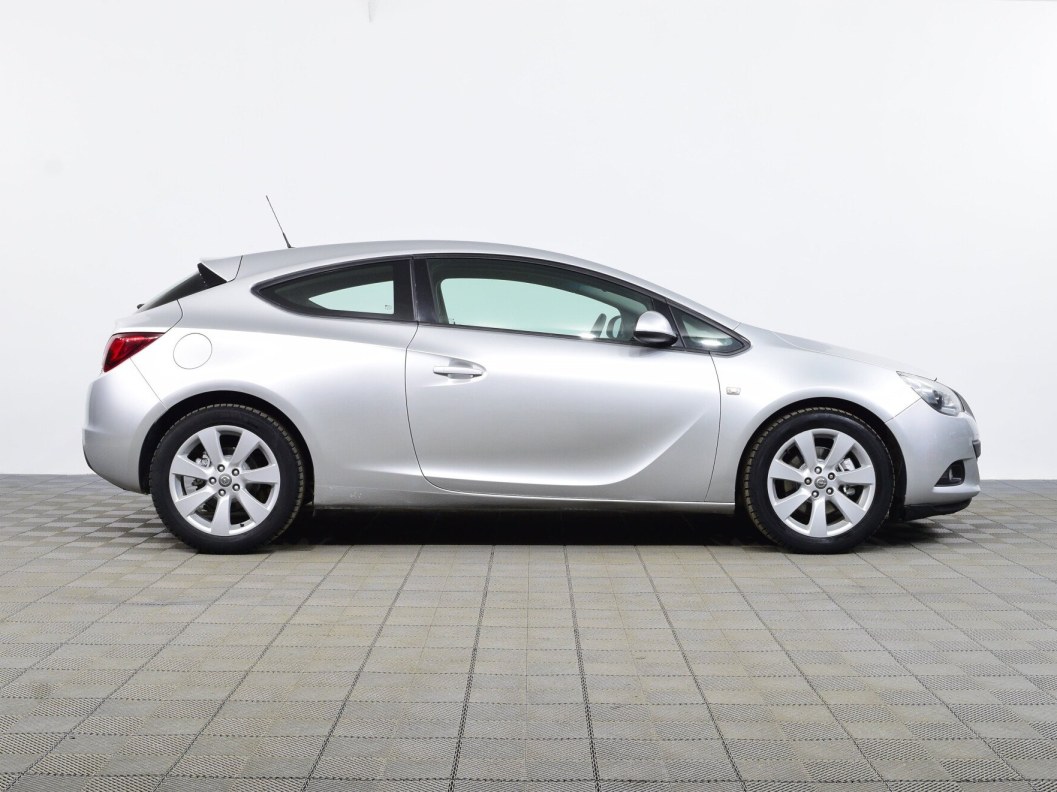 Opel Astra Enjoy 1.4 АКПП, 2013 фото 8