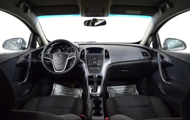 Opel Astra Enjoy 1.4 АКПП, 2013 превью 10