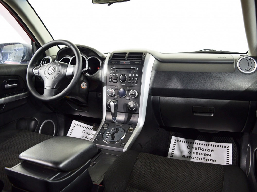 Suzuki Grand Vitara 2.5 АКПП, 2008 фото 16