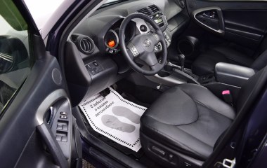 Toyota RAV4 2.0 АКПП, 2009 превью 9