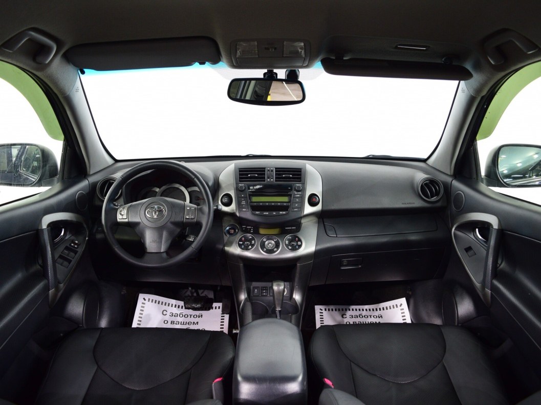 Toyota RAV4 2.0 АКПП, 2009 фото 10