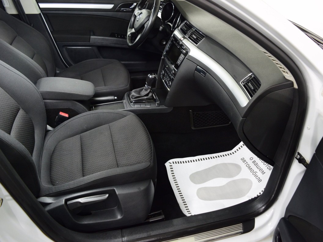 Skoda Superb Elegance 1.8 DSG, 2014 фото 11