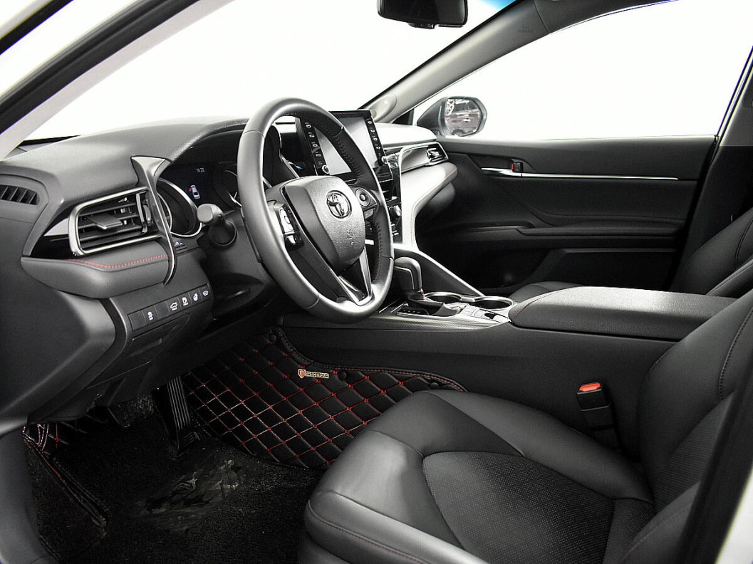 Toyota Camry 3.5 АКПП, 2021 фото 7