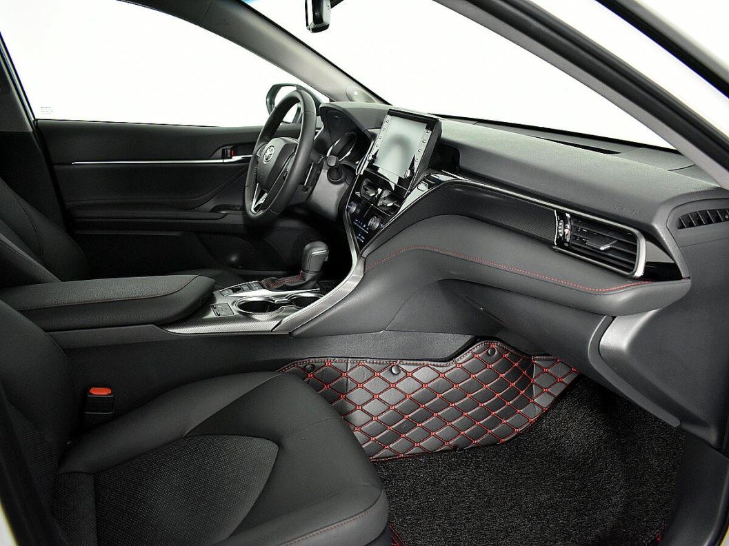 Toyota Camry 3.5 АКПП, 2021 фото 9
