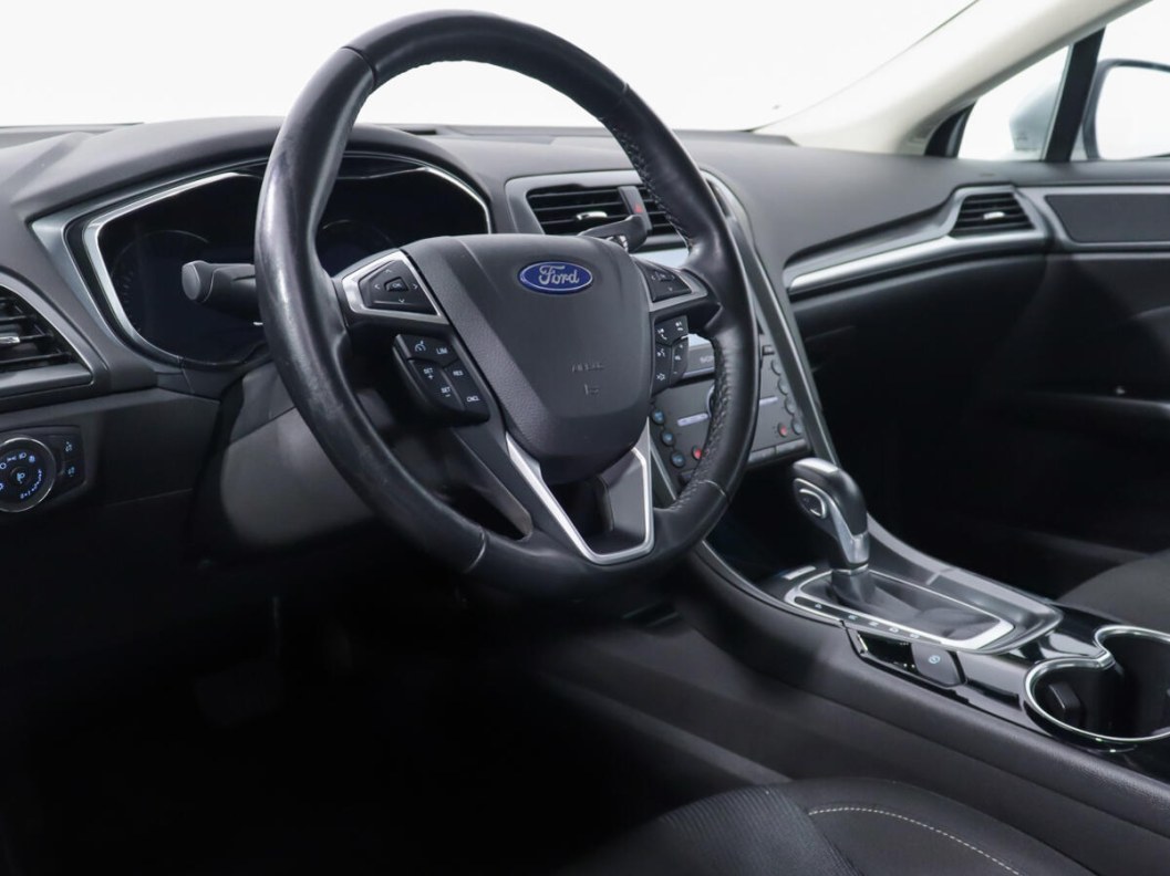 Ford Mondeo 2.0 АМТ, 2017 фото 9