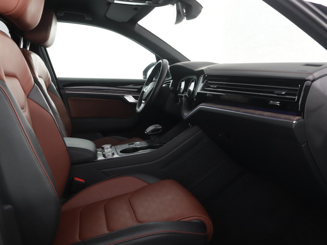Volkswagen Touareg Exclusive 3.0 , 2020 фото 9