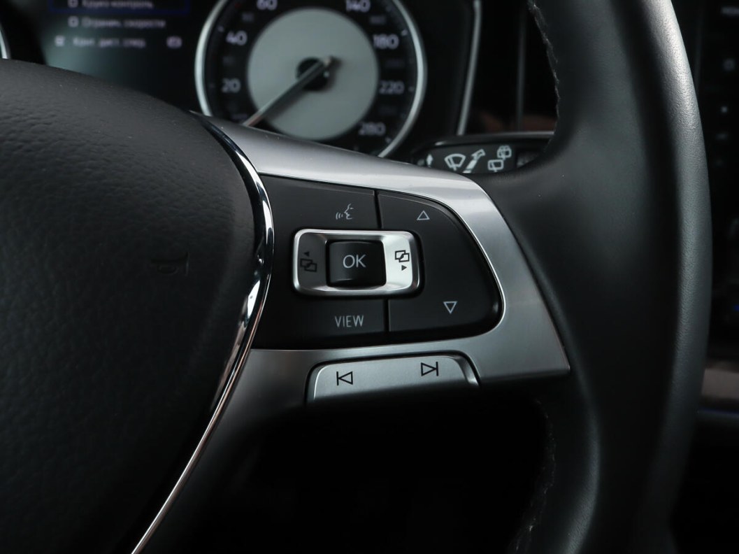 Volkswagen Touareg Exclusive 3.0 , 2020 фото 13