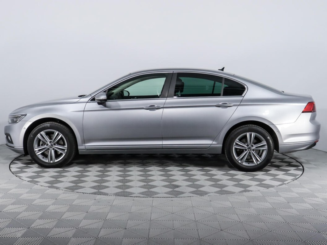 Volkswagen Passat 2.0 DSG, 2021 фото 4