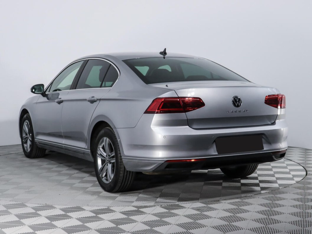 Volkswagen Passat 2.0 DSG, 2021 фото 5
