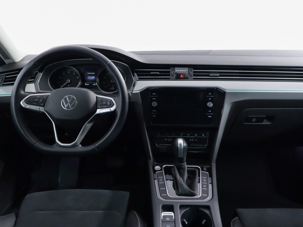 Volkswagen Passat 2.0 DSG, 2021 фото 10