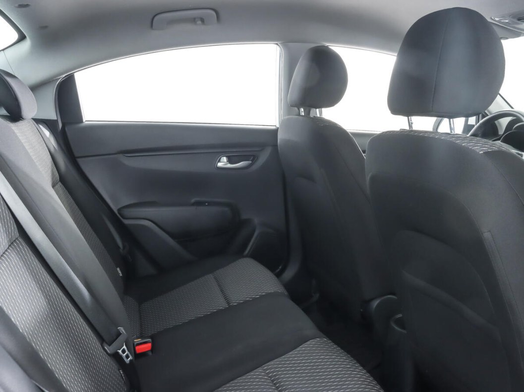 Kia Rio Comfort 1.4 АКПП, 2020 фото 10