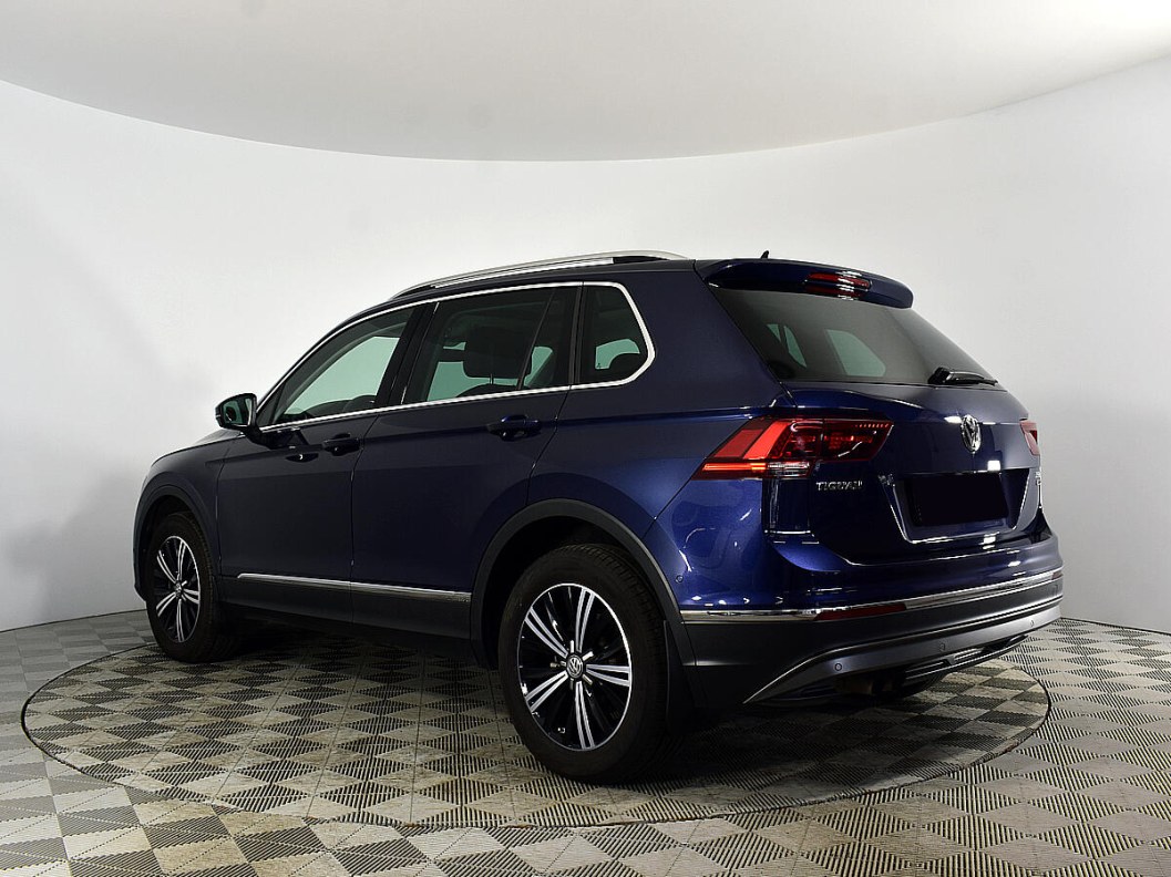Volkswagen Tiguan Comfortline 2.0 DSG, 2020 фото 4